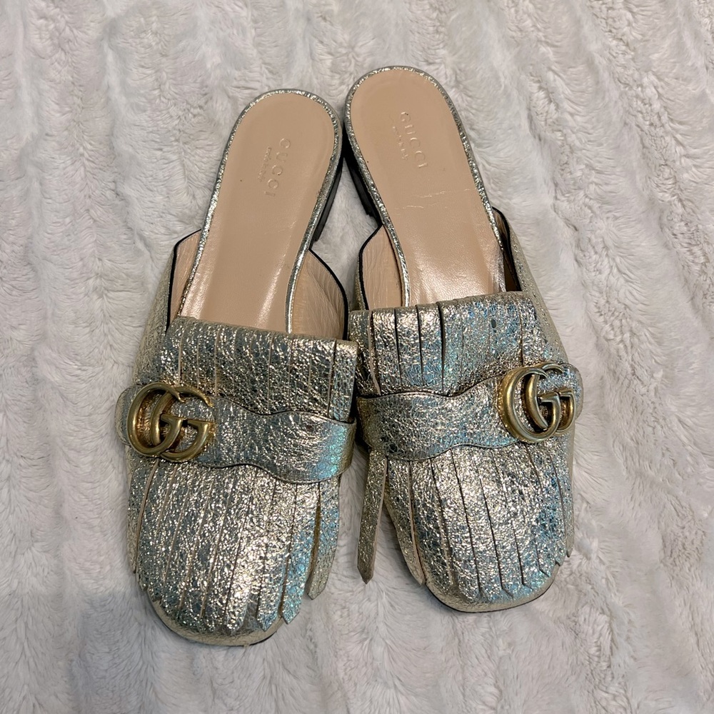 Womens size 8 gucci mules